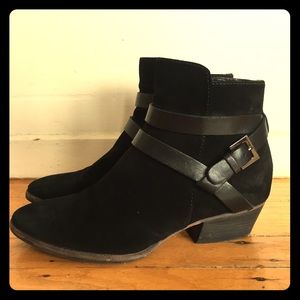 Aquatalia Italy Suede Leather Ankle Boots Buckled